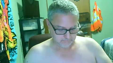 Snapshot of gadude45 chatting on July 28, 2026, 2:18 am gadude45 online show from July 28, 2026, 2:18 am