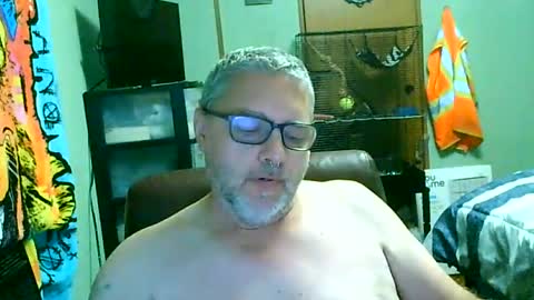 Snapshot of gadude45 chatting on August 7, 2026, 3:30 am gadude45 online show from August 7, 2026, 3:30 am