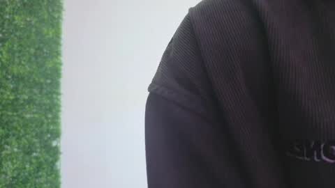 Snapshot of gael_david chatting on May 16, 2026, 6:21 am Gael online show from May 16, 2026, 6:21 am