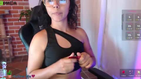 Lenna 3 online show from July 28, 2026, 10:31 pm