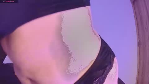 gaia_sweet_ online show from June 27, 2026, 7:02 am