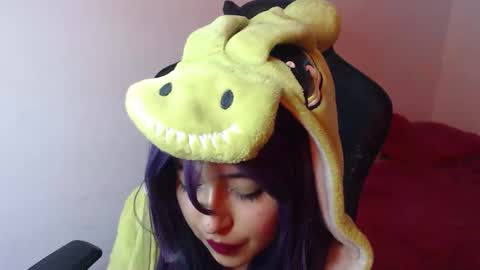 Kate 3 online show from October 4, 2025, 9:35 pm