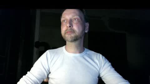 Snapshot of galadriel869 chatting on March 23, 2026, 8:13 pm galadriel869 online show from March 23, 2026, 8:13 pm