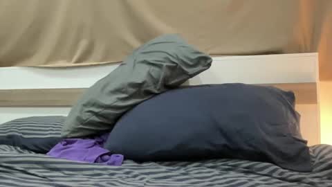 Lewis Parker online show from March 17, 2026, 1:14 pm