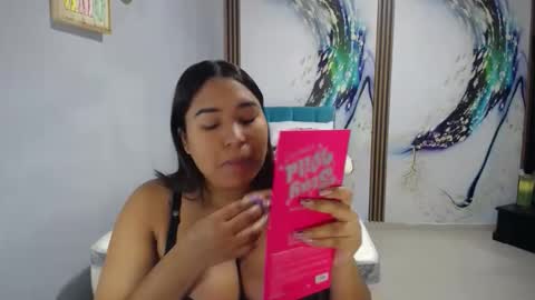 Snapshot of galdot_sex chatting on November 17, 2025, 10:04 pm Galdo online show from November 17, 2025, 10:04 pm