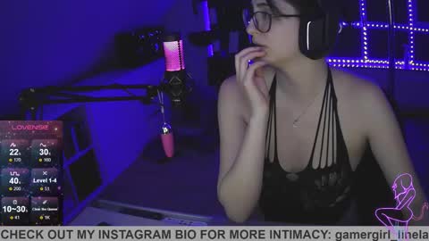 gamergirl_linela online show from October 13, 2025, 12:43 am