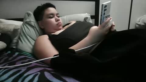Snapshot of gamergurl3000 chatting on January 6, 2026, 7:39 pm GamerGurl online show from January 6, 2026, 7:39 pm