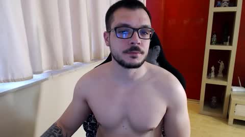 GangstaLover online show from April 12, 2026, 3:33 am