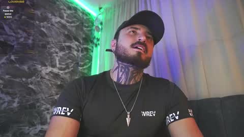 Chris  Dont forget to gift me thumb up Its very important to me and makes me happy AF  online show from March 27, 2026, 6:52 am