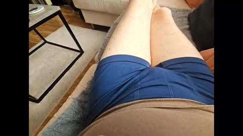 garbis11 online show from September 10, 2025, 2:50 pm