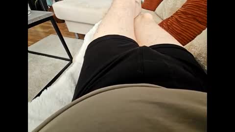 garbis11 online show from November 4, 2025, 3:00 pm