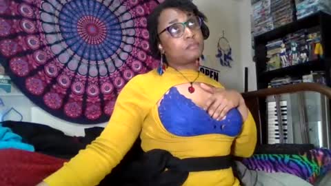 Snapshot of gardeniaspear chatting on June 23, 2026, 7:28 am Gardenia online show from June 23, 2026, 7:28 am
