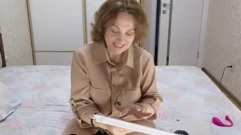 Ava online show from March 11, 2025, 8:20 am