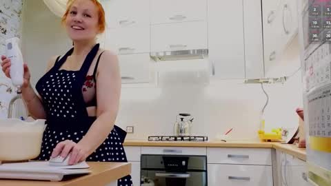 Ava online show from December 19, 2025, 7:48 am