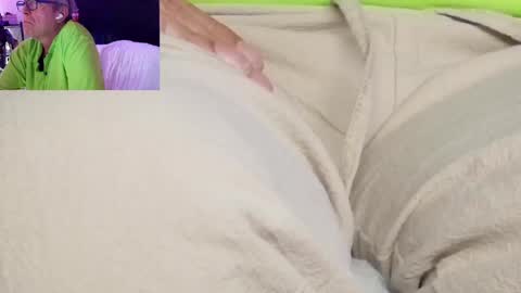 Snapshot of garnettrobert438 chatting on May 30, 2026, 7:00 pm garnettrobert438 online show from May 30, 2026, 7:00 pm