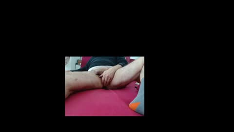 Snapshot of gary1111111 chatting on April 10, 2026, 12:10 pm gary1111111 online show from April 10, 2026, 12:10 pm