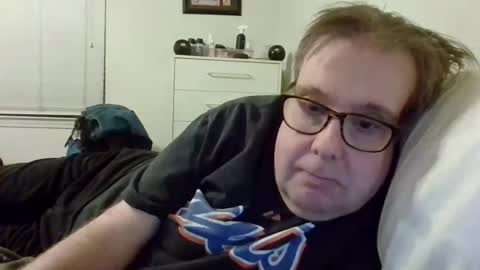 Snapshot of garyg930 chatting on February 22, 2026, 2:24 am Gary online show from February 22, 2026, 2:24 am