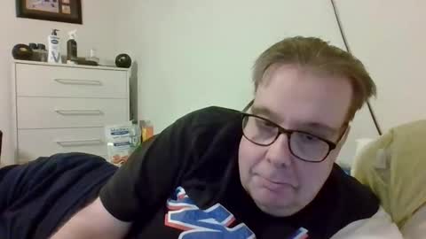 Gary online show from April 12, 2026, 1:32 am