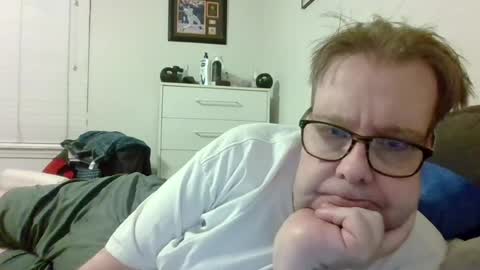 Snapshot of garyg930 chatting on June 28, 2026, 3:01 am Gary online show from June 28, 2026, 3:01 am