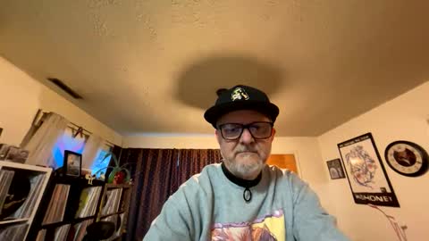 Snapshot of garypumpt chatting on December 21, 2025, 11:56 pm marvin pumpt online show from December 21, 2025, 11:56 pm