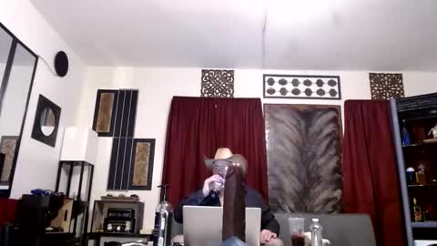 Snapshot of gatewaylaptop2019 chatting on October 19, 2025, 7:47 pm gatewaylaptop2019 online show from October 19, 2025, 7:47 pm