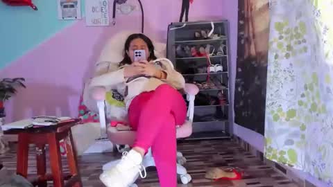 Diana online show from March 16, 2026, 6:23 pm