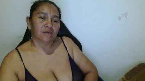 Snapshot of gatika_sexy chatting on January 25, 2025, 5:18 am katia online show from January 25, 2025, 5:18 am