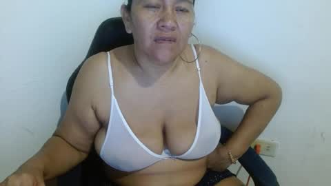 Snapshot of gatika_sexy chatting on January 28, 2025, 2:11 am katia online show from January 28, 2025, 2:11 am