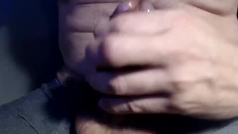 Snapshot of gatinhow82 chatting on March 8, 2026, 9:51 pm gatinhow82 online show from March 8, 2026, 9:51 pm