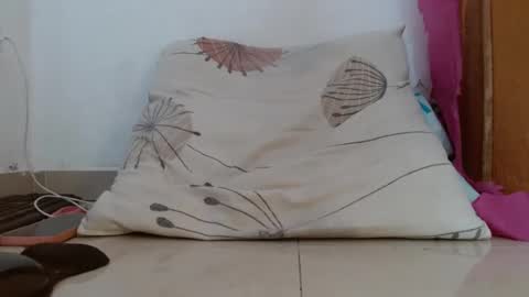 gatito02139159 online show from July 21, 2026, 5:37 pm