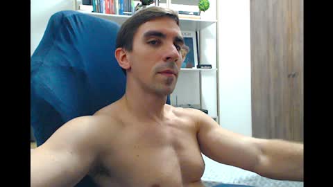 gatosarado23 online show from January 6, 2025, 4:47 am