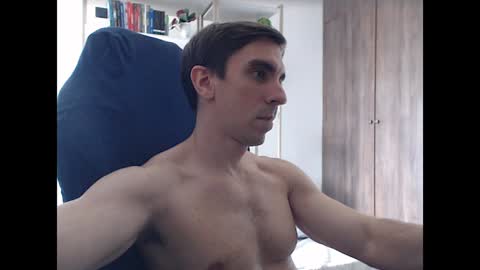 gatosarado23 online show from January 14, 2025, 2:32 pm