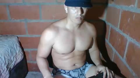 gattitosexy_95 online show from March 25, 2026, 2:50 am