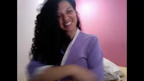 Snapshot of gatubelahotxxx chatting on January 6, 2025, 3:20 am gatubelahotxxx online show from January 6, 2025, 3:20 am