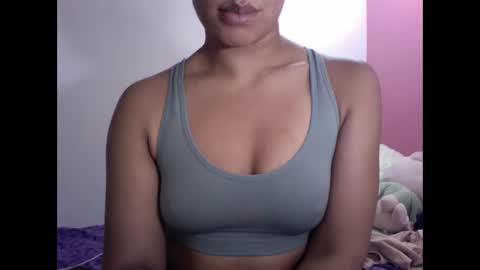 Snapshot of gatubelahotxxx chatting on January 26, 2025, 5:45 am gatubelahotxxx online show from January 26, 2025, 5:45 am