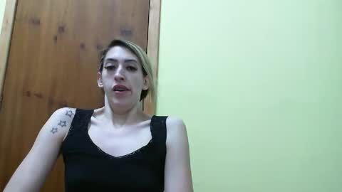 Monique online show from January 5, 2025, 11:01 pm