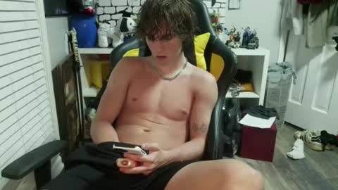 gavatr0n online show from July 1, 2026, 5:20 am