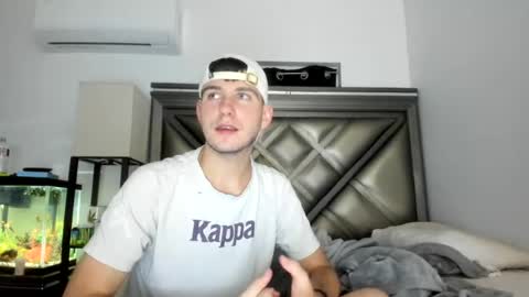Snapshot of gayndepressed chatting on July 11, 2026, 2:58 am Trace online show from July 11, 2026, 2:58 am