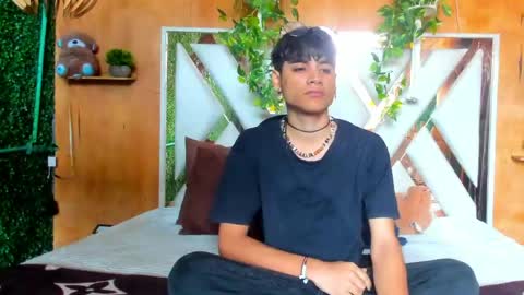 HAN online show from April 17, 2026, 1:47 pm