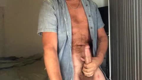 Snapshot of gcsurfer81 chatting on December 11, 2024, 4:28 am gcsurfer81 online show from December 11, 2024, 4:28 am