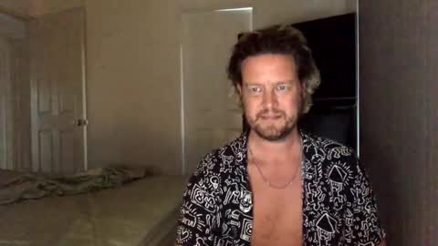 Snapshot of gcsurfer81 chatting on December 12, 2024, 8:25 am gcsurfer81 online show from December 12, 2024, 8:25 am