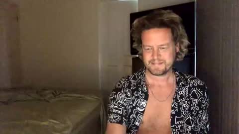 Snapshot of gcsurfer81 chatting on December 20, 2024, 7:55 am gcsurfer81 online show from December 20, 2024, 7:55 am