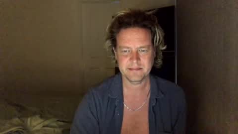 Snapshot of gcsurfer81 chatting on December 31, 2024, 8:37 am gcsurfer81 online show from December 31, 2024, 8:37 am