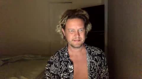 Snapshot of gcsurfer81 chatting on January 7, 2025, 9:07 am gcsurfer81 online show from January 7, 2025, 9:07 am