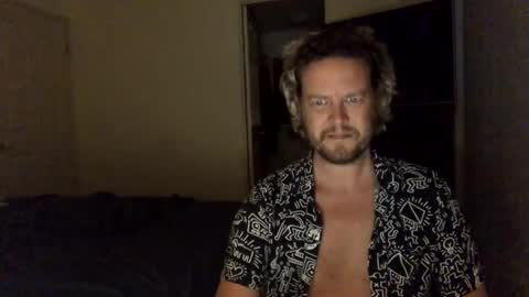 Snapshot of gcsurfer81 chatting on January 28, 2025, 9:30 am gcsurfer81 online show from January 28, 2025, 9:30 am