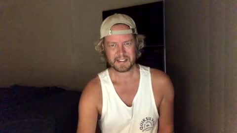 Snapshot of gcsurfer81 chatting on February 17, 2025, 8:19 am gcsurfer81 online show from February 17, 2025, 8:19 am