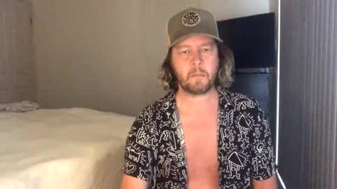 Snapshot of gcsurfer81 chatting on September 15, 2025, 11:05 pm gcsurfer81 online show from September 15, 2025, 11:05 pm