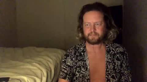 Snapshot of gcsurfer81 chatting on October 1, 2025, 8:42 am gcsurfer81 online show from October 1, 2025, 8:42 am