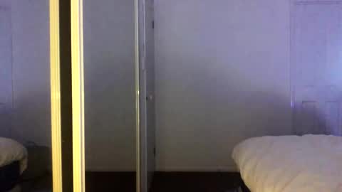 Snapshot of gcsurfer81 chatting on October 12, 2025, 9:19 am gcsurfer81 online show from October 12, 2025, 9:19 am