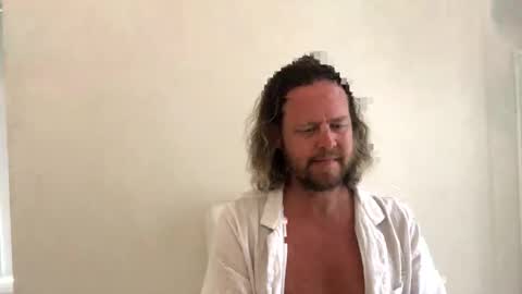 Snapshot of gcsurfer81 chatting on November 20, 2025, 7:08 am gcsurfer81 online show from November 20, 2025, 7:08 am